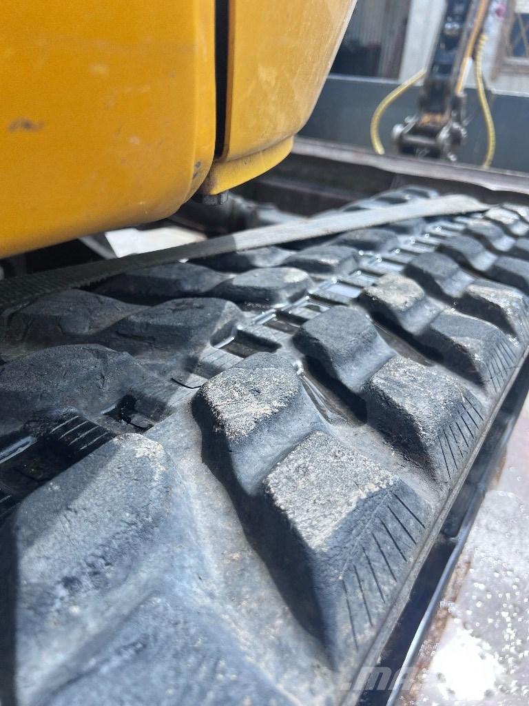 JCB 8035 ZTS Minigrävare < 7t