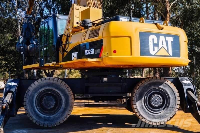 CAT M325 Minigrävare < 7t