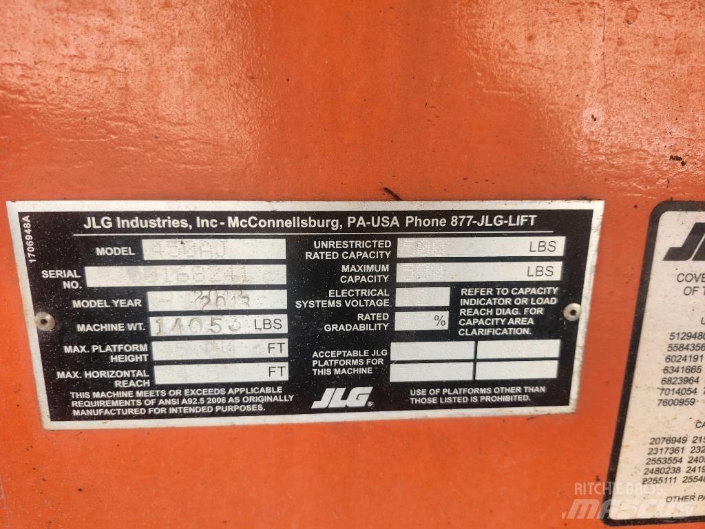 JLG 450 AJ Bomliftar