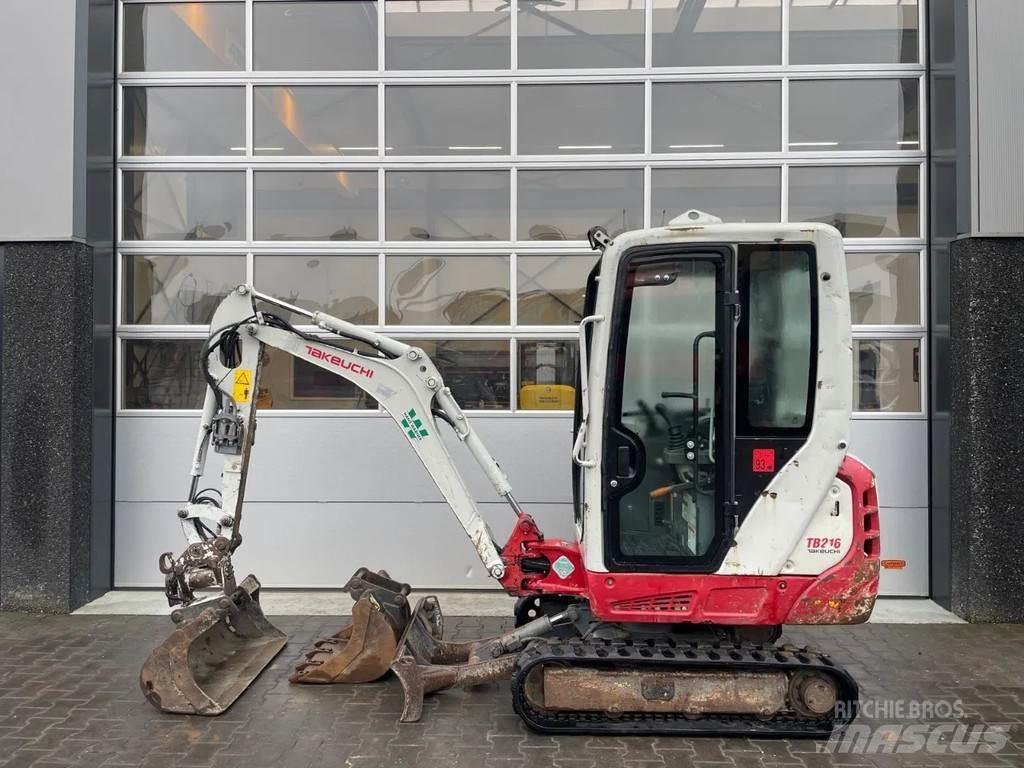 Takeuchi TB216 Minigrävare < 7t