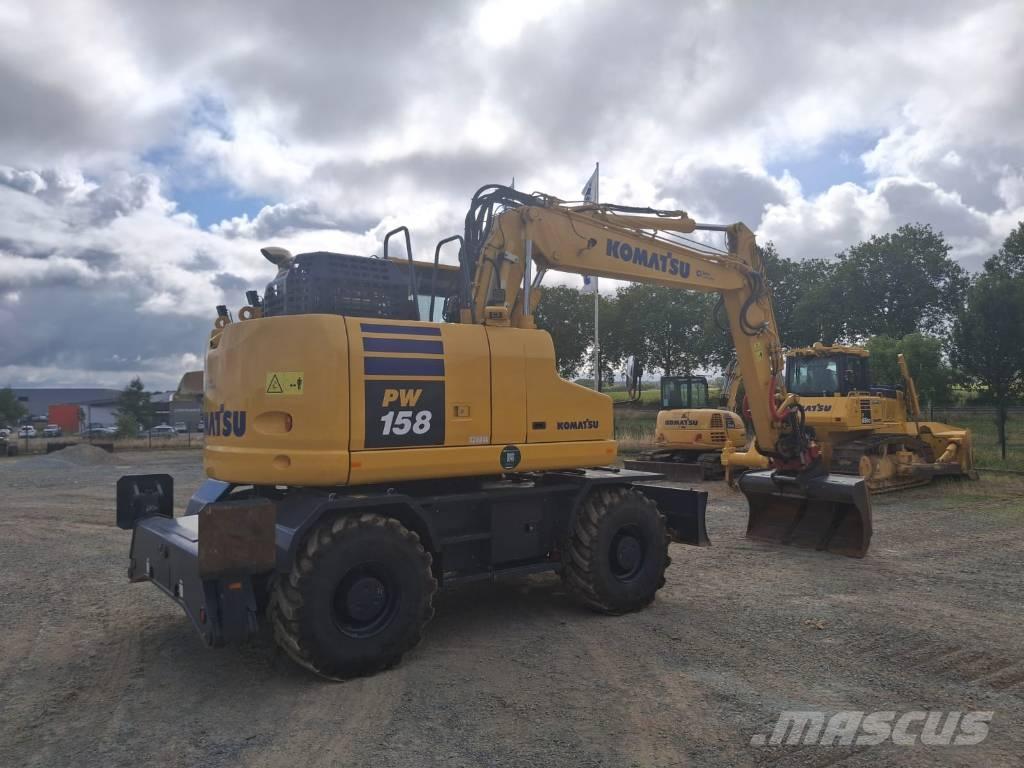 Komatsu PW158-11 Hjulgrävare