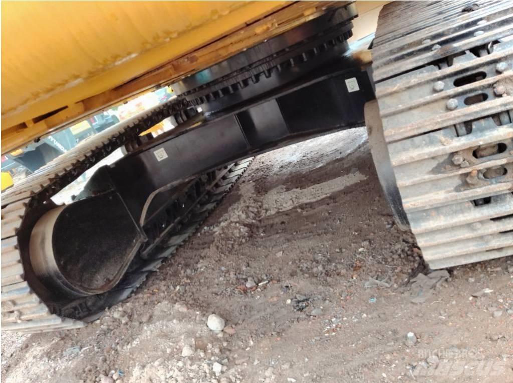 CAT 330 D Bandgrävare