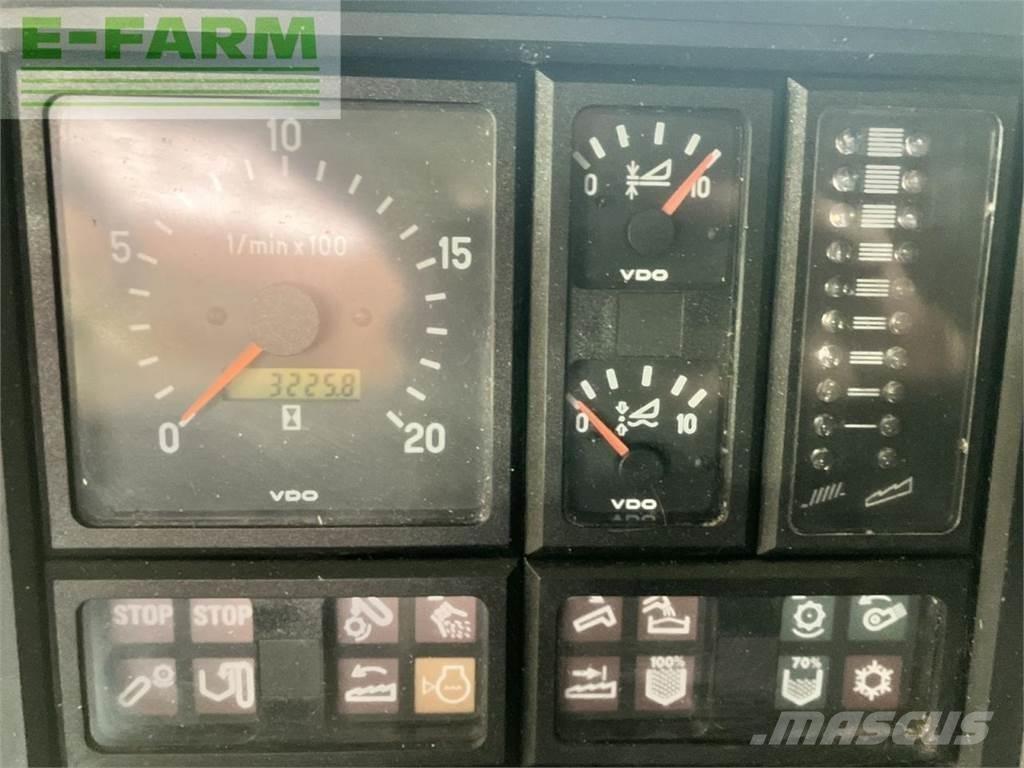 CLAAS medion 330 Skördetröskor