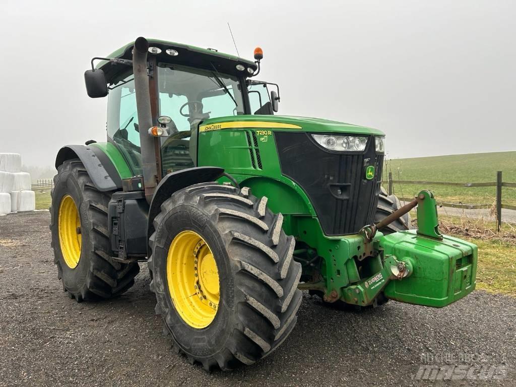 John Deere 7230 R Traktorer
