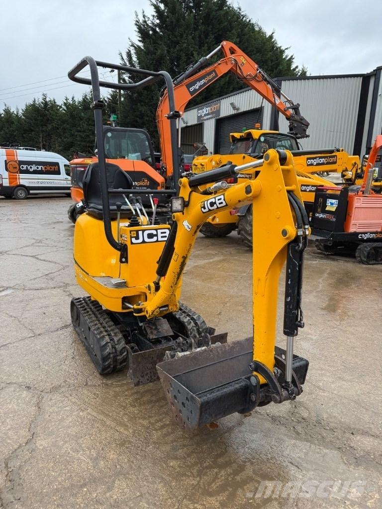 JCB 8008 CTS Minigrävare < 7t