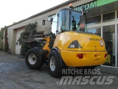 Volvo L25-B Hjullastare