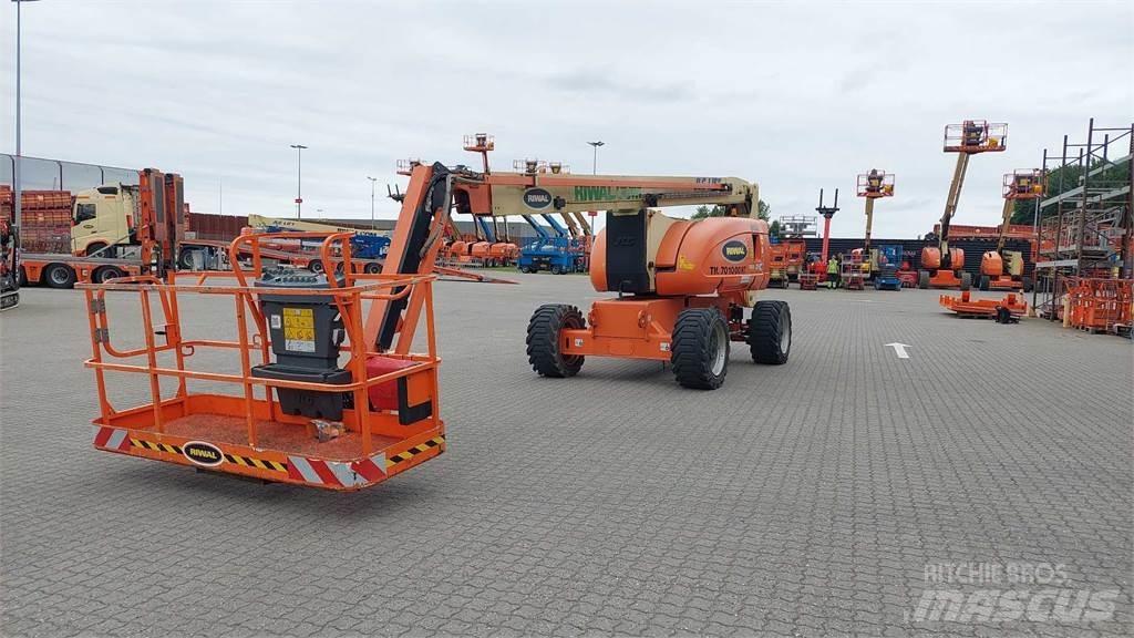 JLG E800AJ Bomliftar