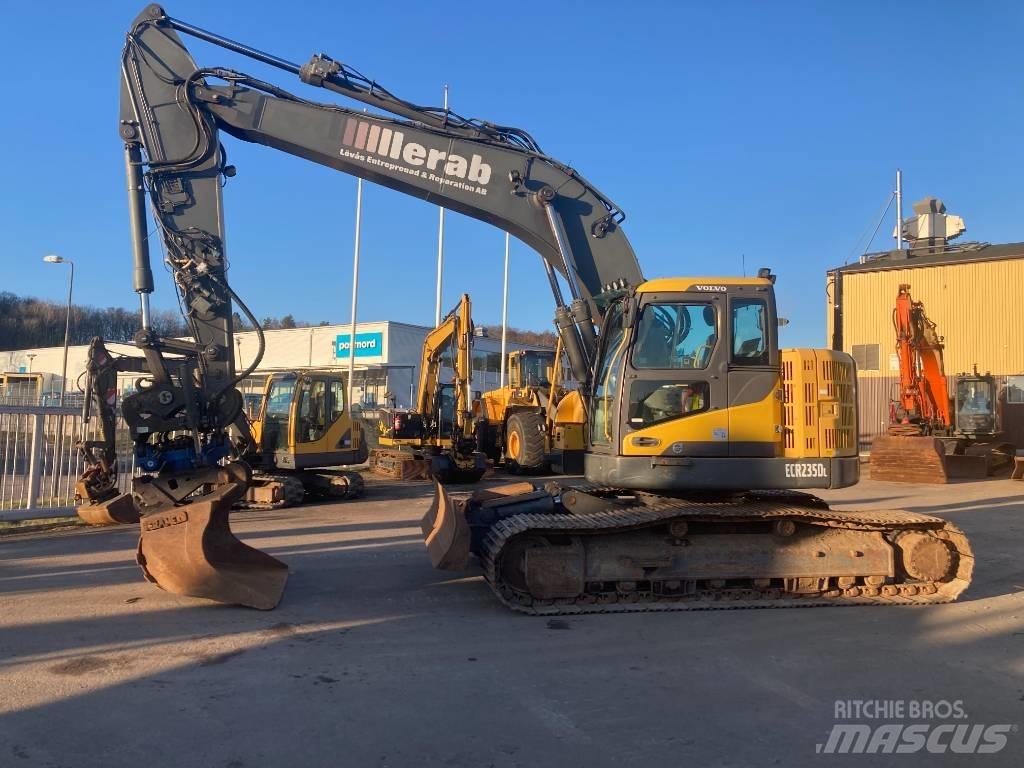Volvo ECR 235 D Bandgrävare