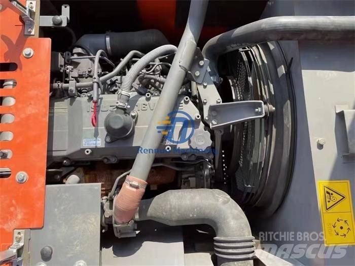 Hitachi ZX 240-3 Bandgrävare
