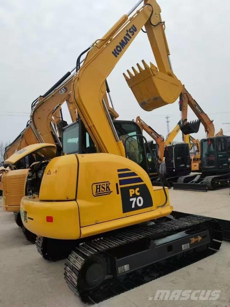Komatsu 70-8 Bandgrävare