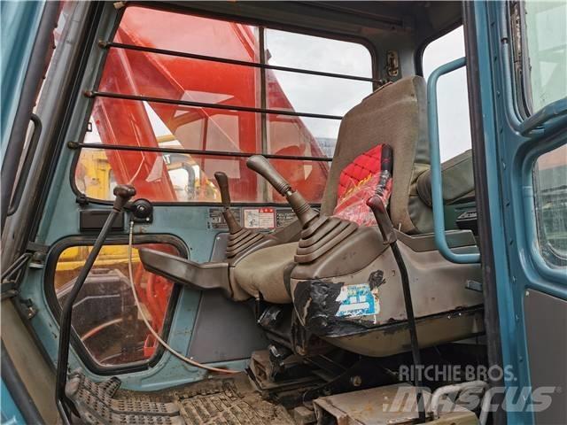Hitachi EX220LC Bandgrävare