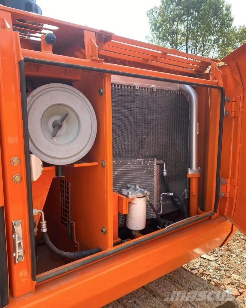 Doosan DH 150 Bandgrävare