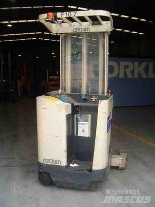Crown 35RRTT210 Skjutstativtruck