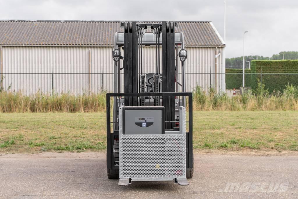 Manitou ME 430 Elmotviktstruckar