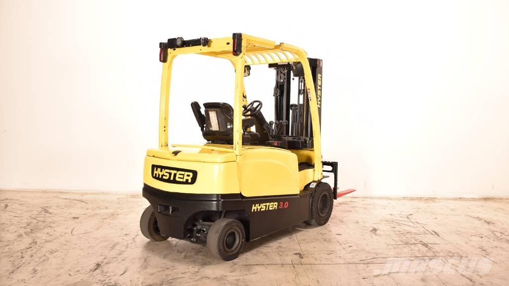 Hyster J3.0XN Elmotviktstruckar