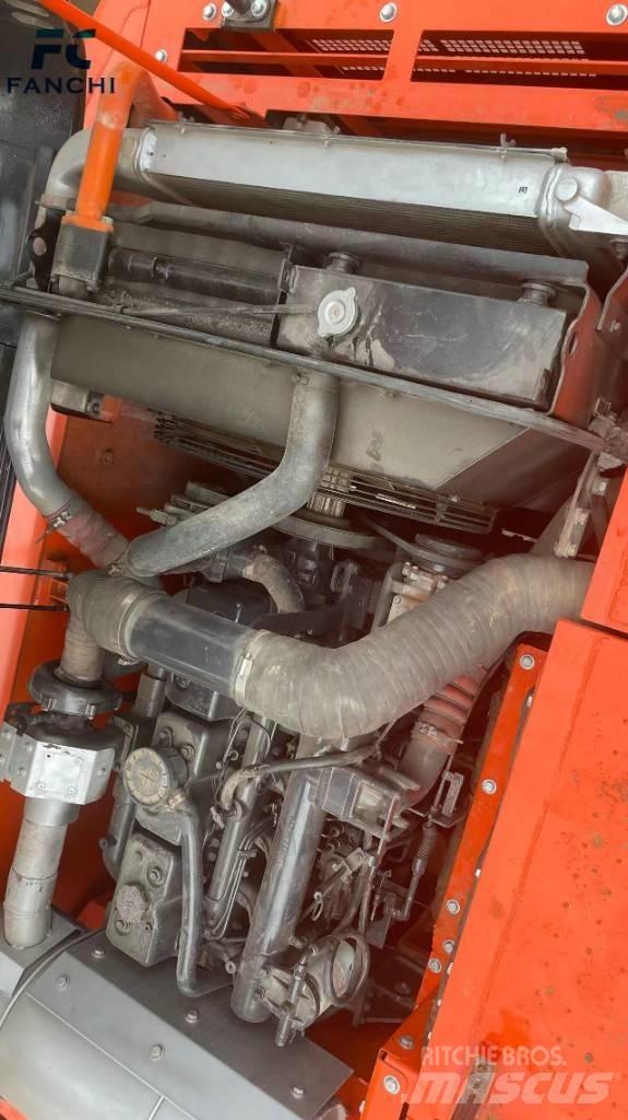 Doosan DX 300 LC Midigrävmaskiner 7t - 12t