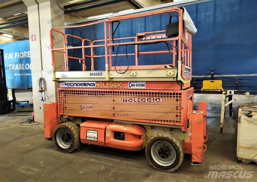 JLG M 4069 Saxliftar
