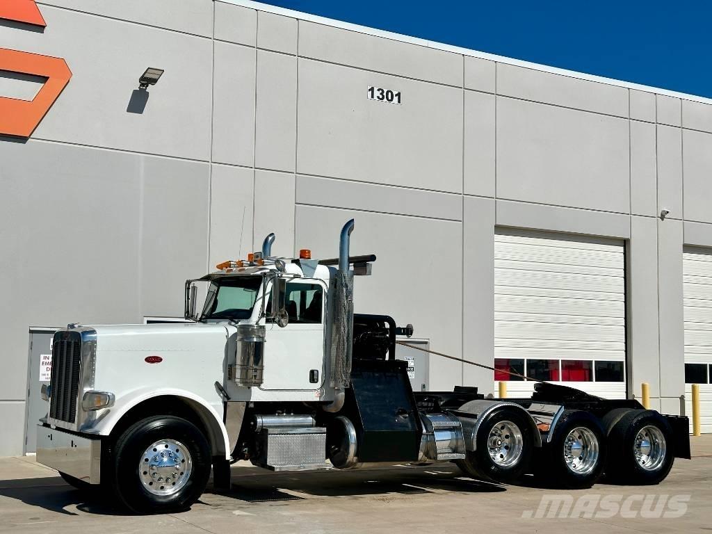 Peterbilt 388 Bärgningsbilar