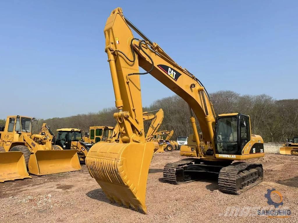 CAT 325 CL Bandgrävare