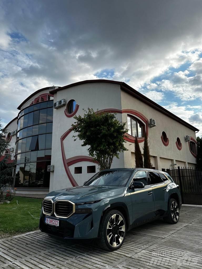 BMW XM Personbilar