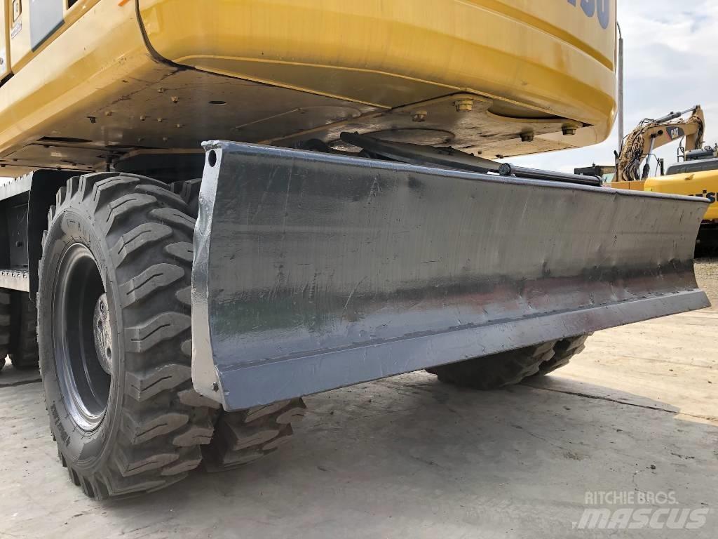 Komatsu PW160-8 Hjulgrävare