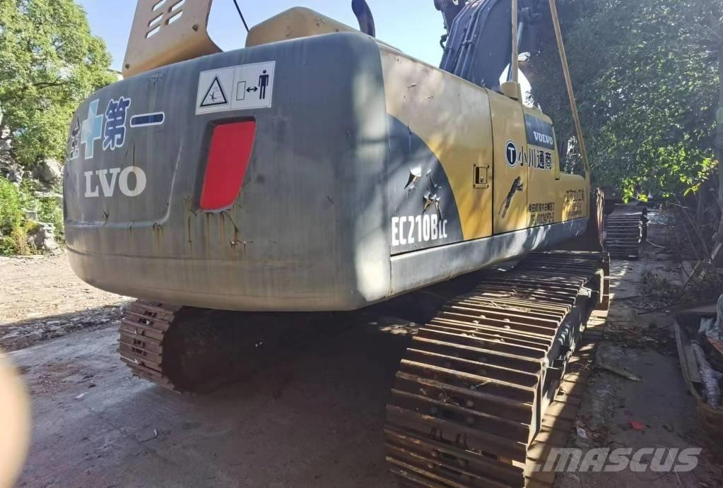 Volvo EC210BLC Bandgrävare