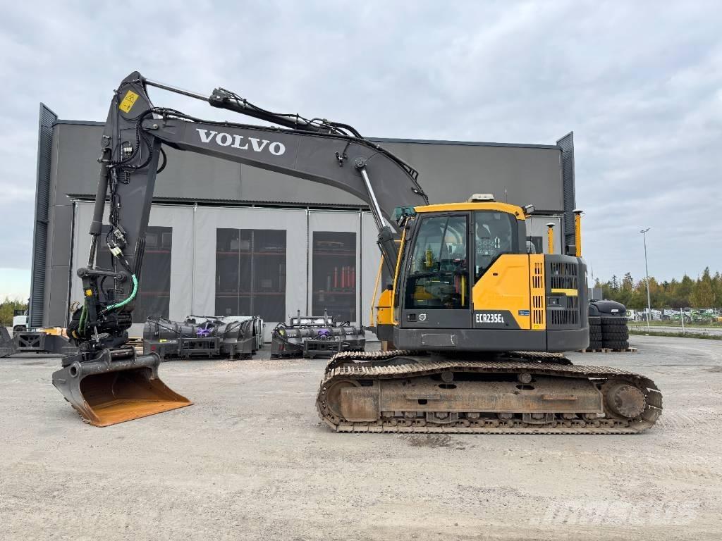 Volvo ECR 235 E Bandgrävare