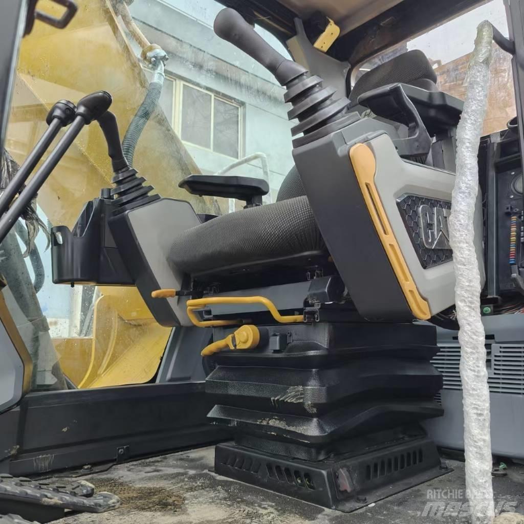 CAT 320 GC Bandgrävare