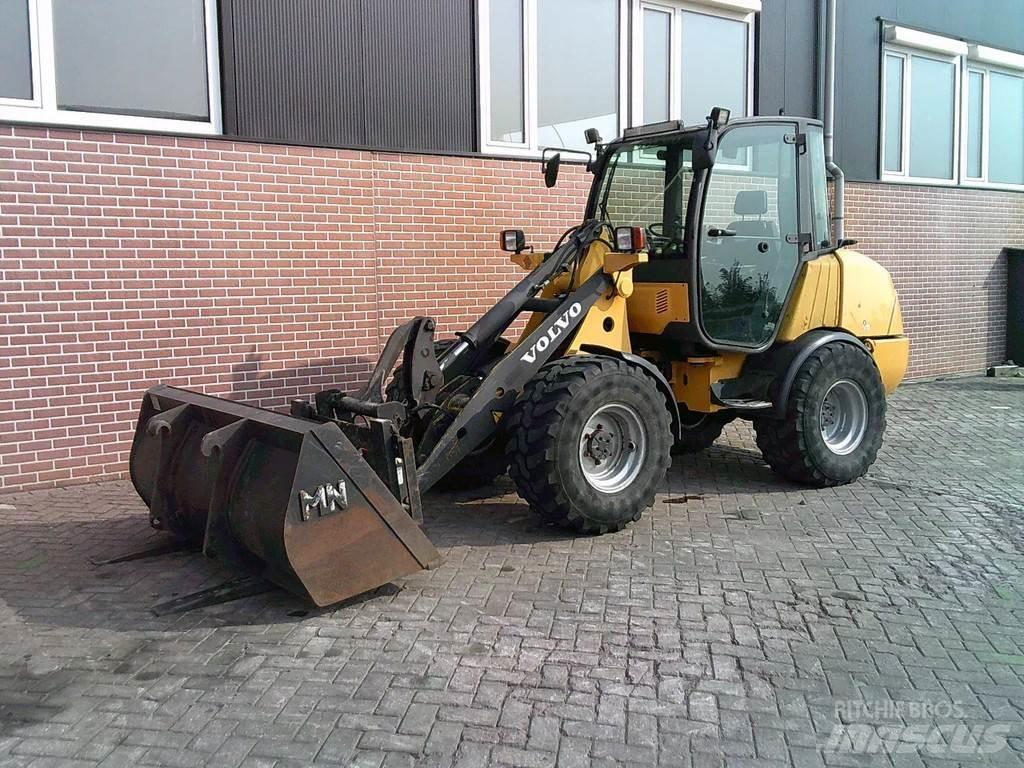 Volvo L25B Hjullastare