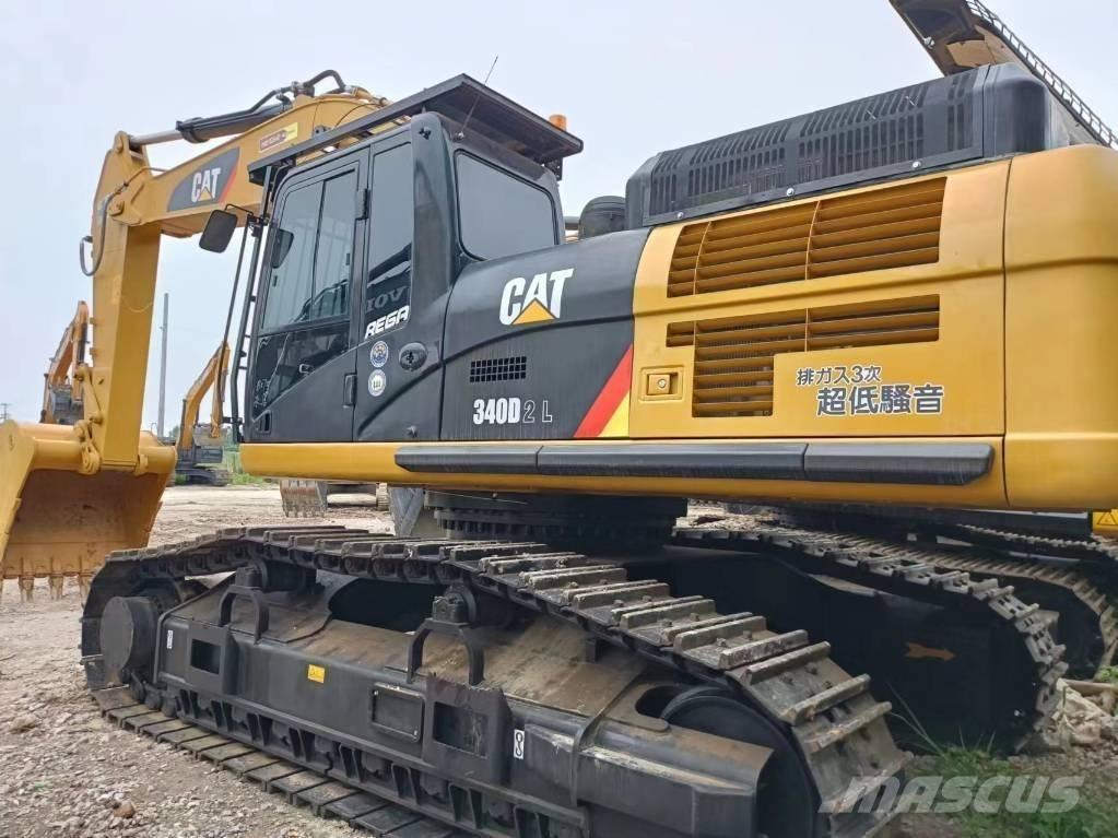 CAT 340 D L Bandgrävare
