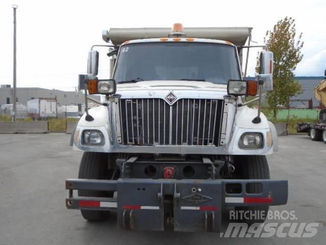 International 7500 Tippbilar