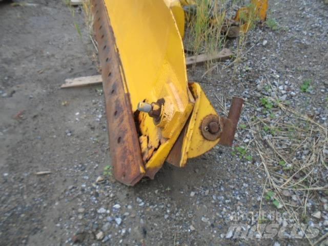 International 7500 Tippbilar