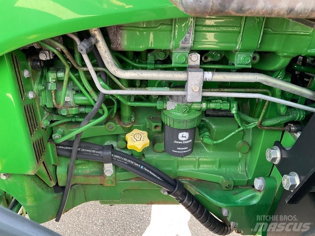 John Deere 5100 R Traktorer