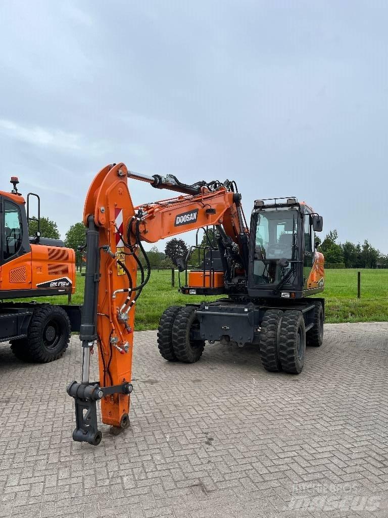 Develon DX140W-7 Hjulgrävare