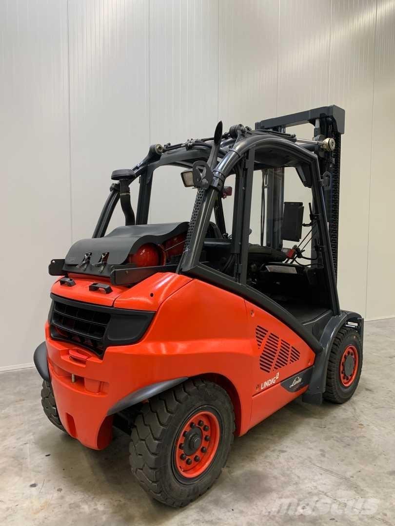 Linde H40T Gasolmotviktstruckar