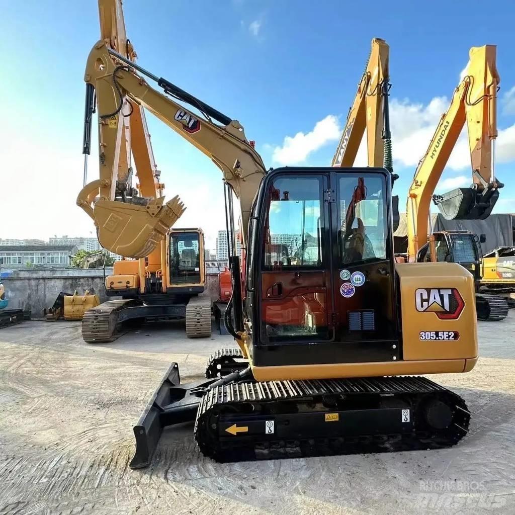 CAT 305.5 Minigrävare < 7t