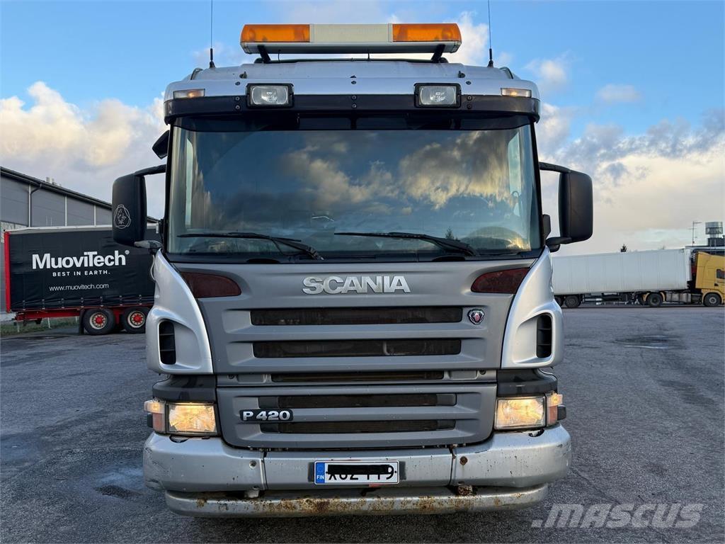 Scania P420 8x4 Cementbil