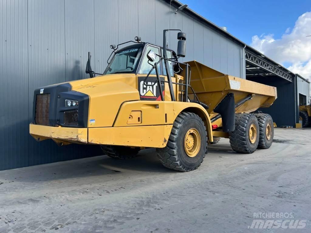 CAT 735B Midjestyrd dumper