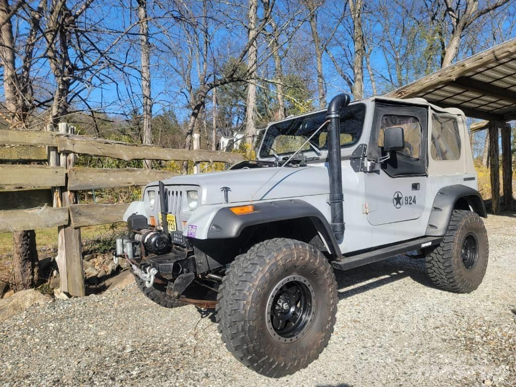 Jeep WRANGLER YJ Entreprenad - Övrigt