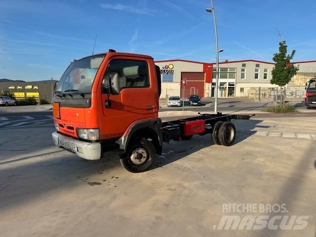 Nissan Cabstar E Lätta skåpbilar