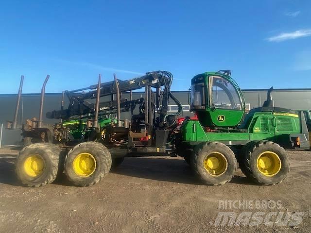 John Deere 1510 G Skotare