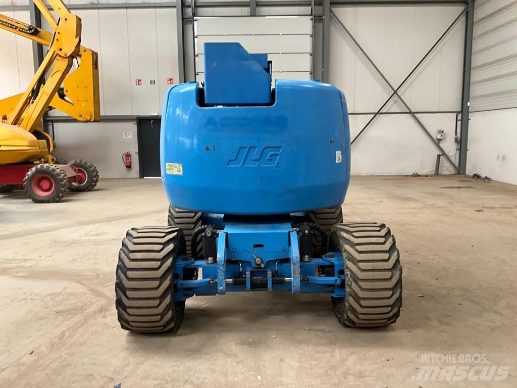 JLG 450 AJ Bomliftar