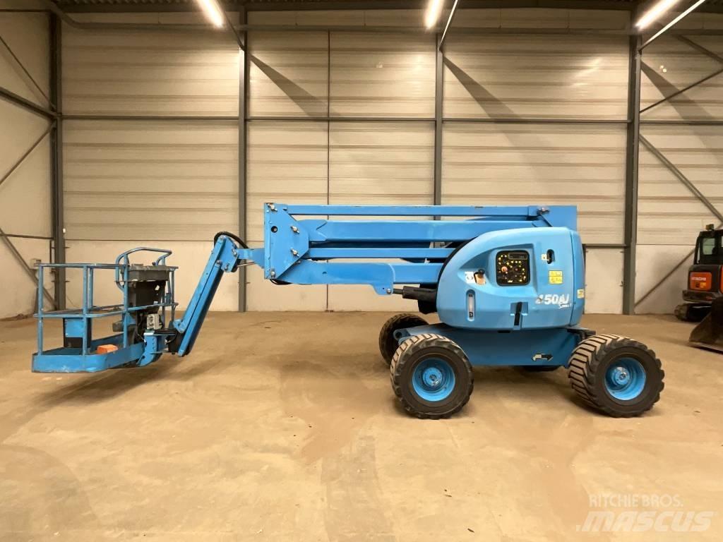 JLG 450 AJ Bomliftar