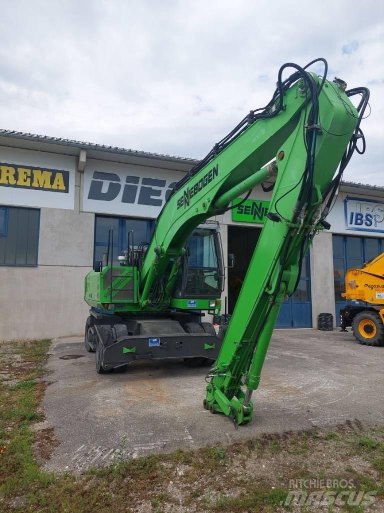 Sennebogen 821 M Avfalls / industri hantering