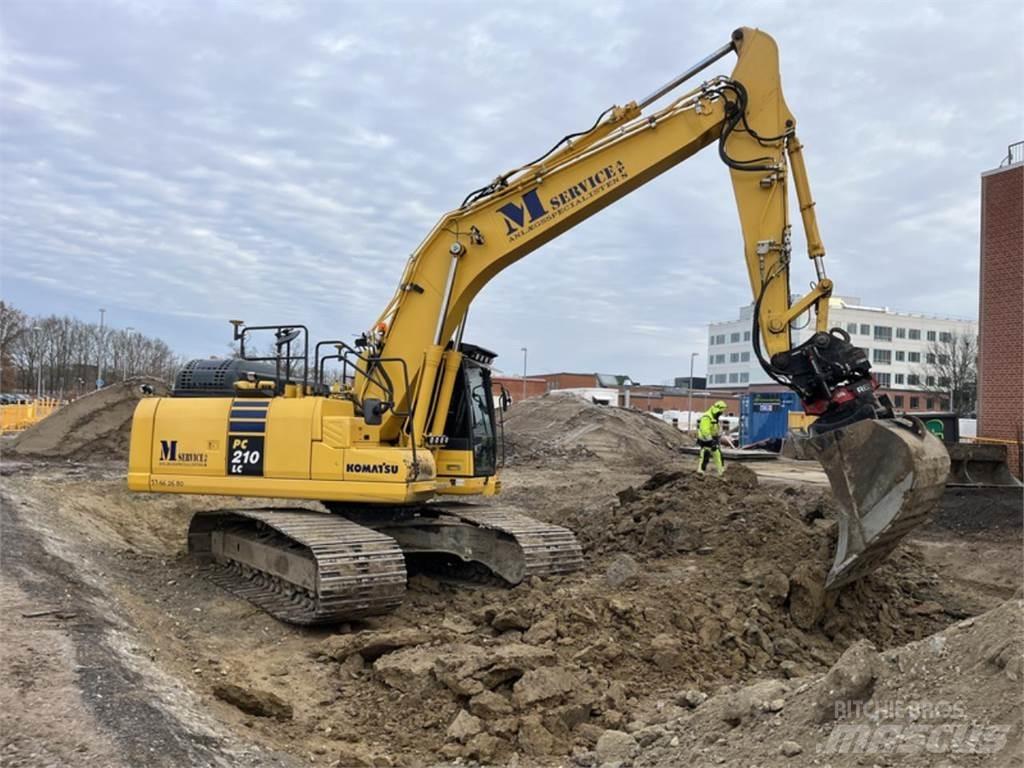 Komatsu PC210LC-11 Bandgrävare