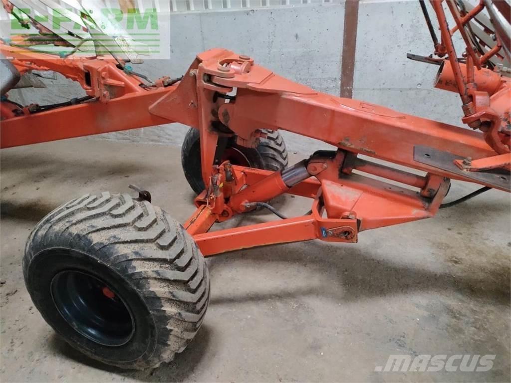 Kuhn Manager 8 NSH Tegplogar
