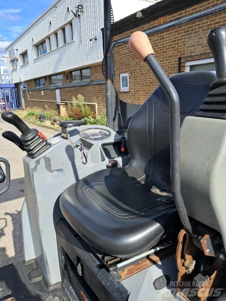 Bobcat E 17z Minigrävare < 7t