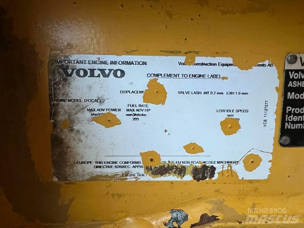 Volvo A40D Midjestyrd dumper