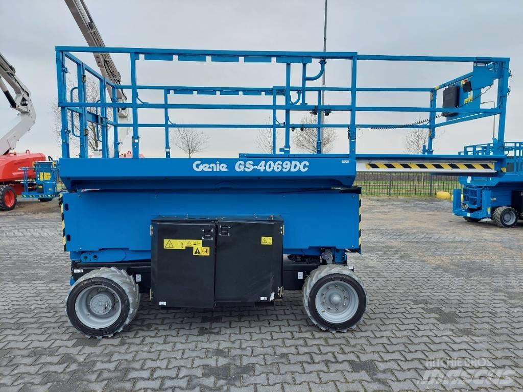 Genie GS 4069 DC Saxliftar