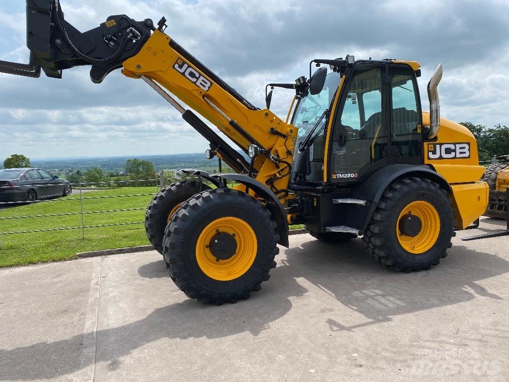 JCB TM 320 S Redskapsbärare för lantbruk